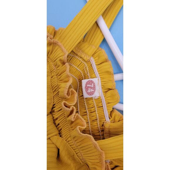 Baby Girls 6-9mos 3 Piece Outfit, 2 Bow Crop Tanks And Sunflower Bloomers - Picture 6 of 6